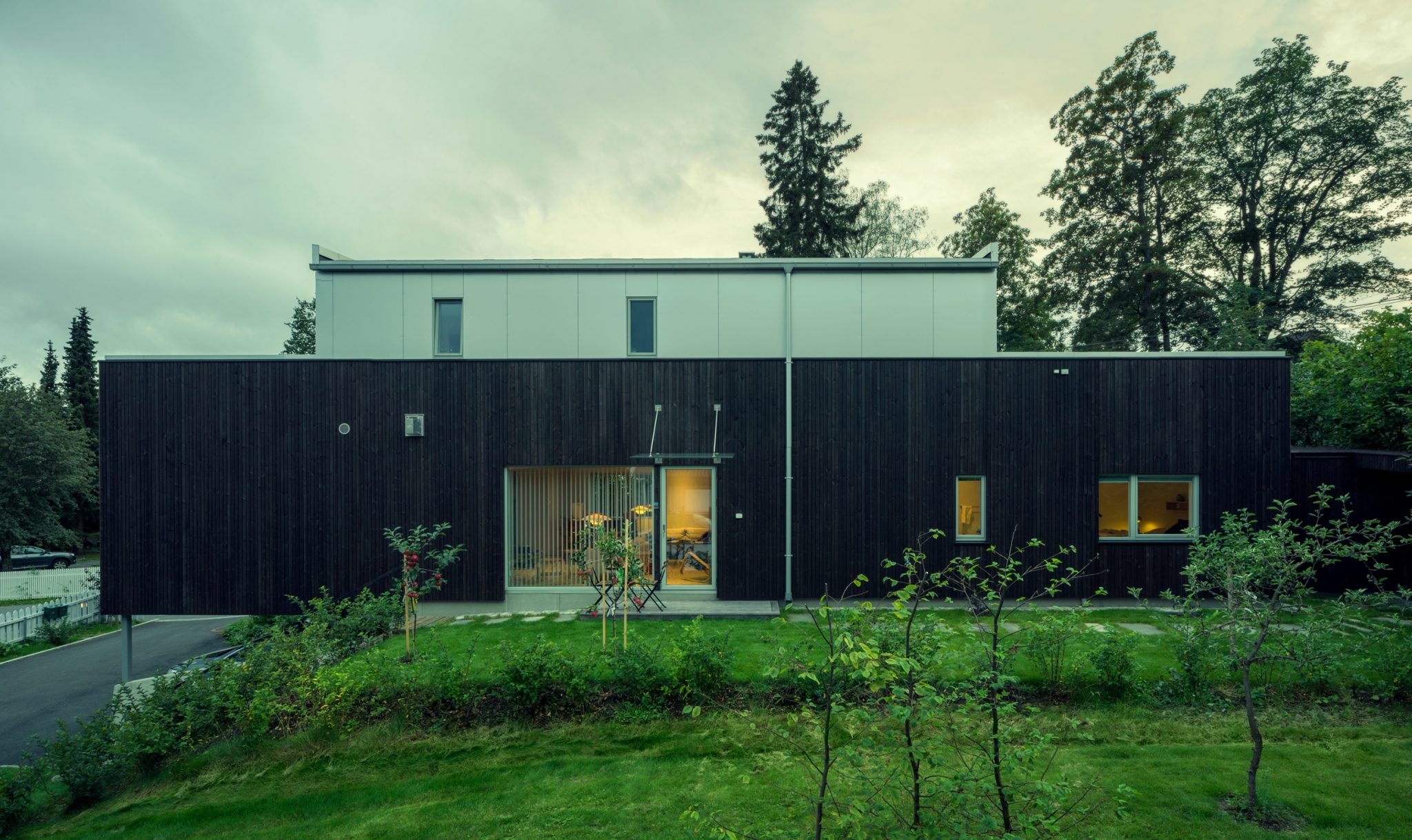Villa 17 190830 Spor F17 1385 Pano 2