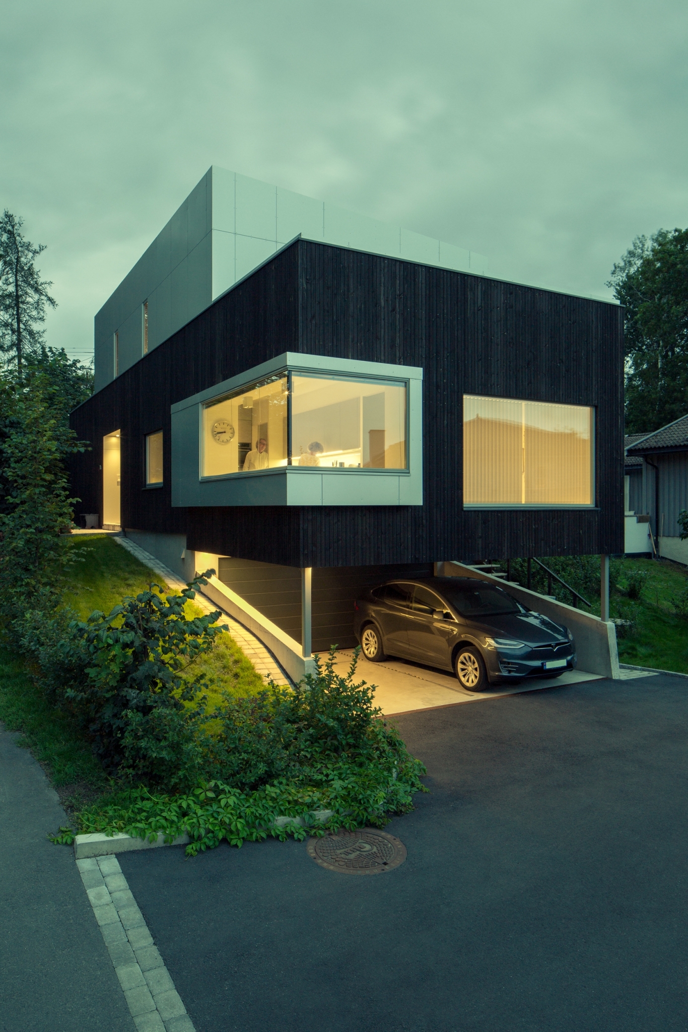 Villa 17 190830 Spor F17 1415